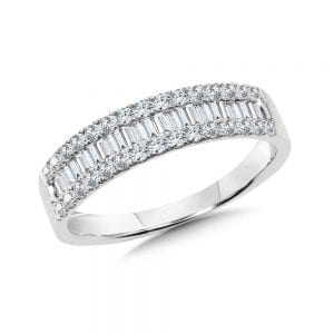 14K White Gold Diamond Ring
