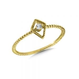 Diamond Ring in 10K Yellow Gold