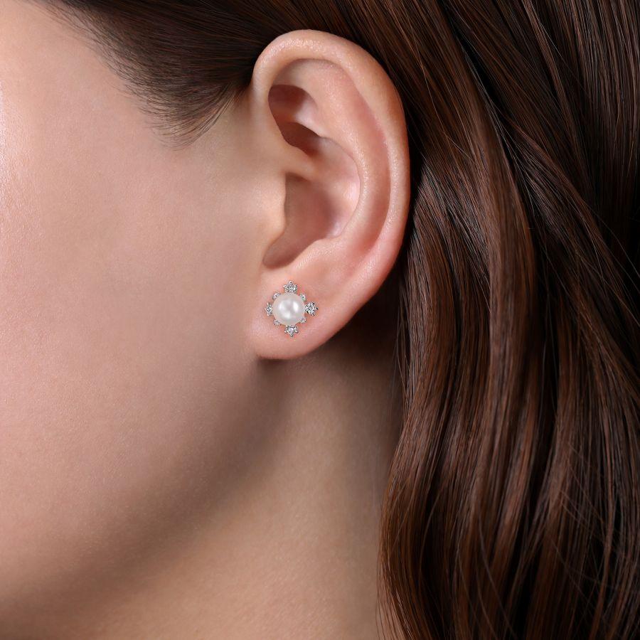 14K White Gold Pearl and Diamond Stud Earrings - Image 2