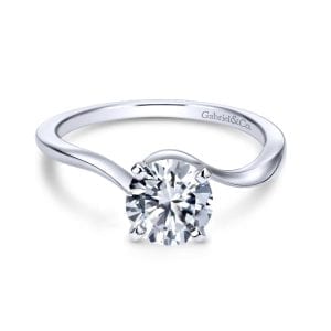 14K White Gold Round Diamond Engagement Ring