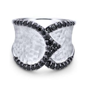 925 Sterling Silver Hammered Wide Band Black Spinel Ring