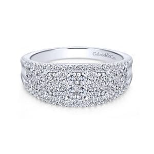 14K White Gold Curved Pavé Diamond Ring