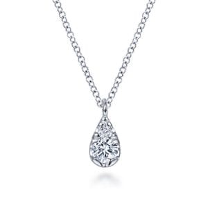 14K White Gold Diamond Teardrop Pendant Necklace