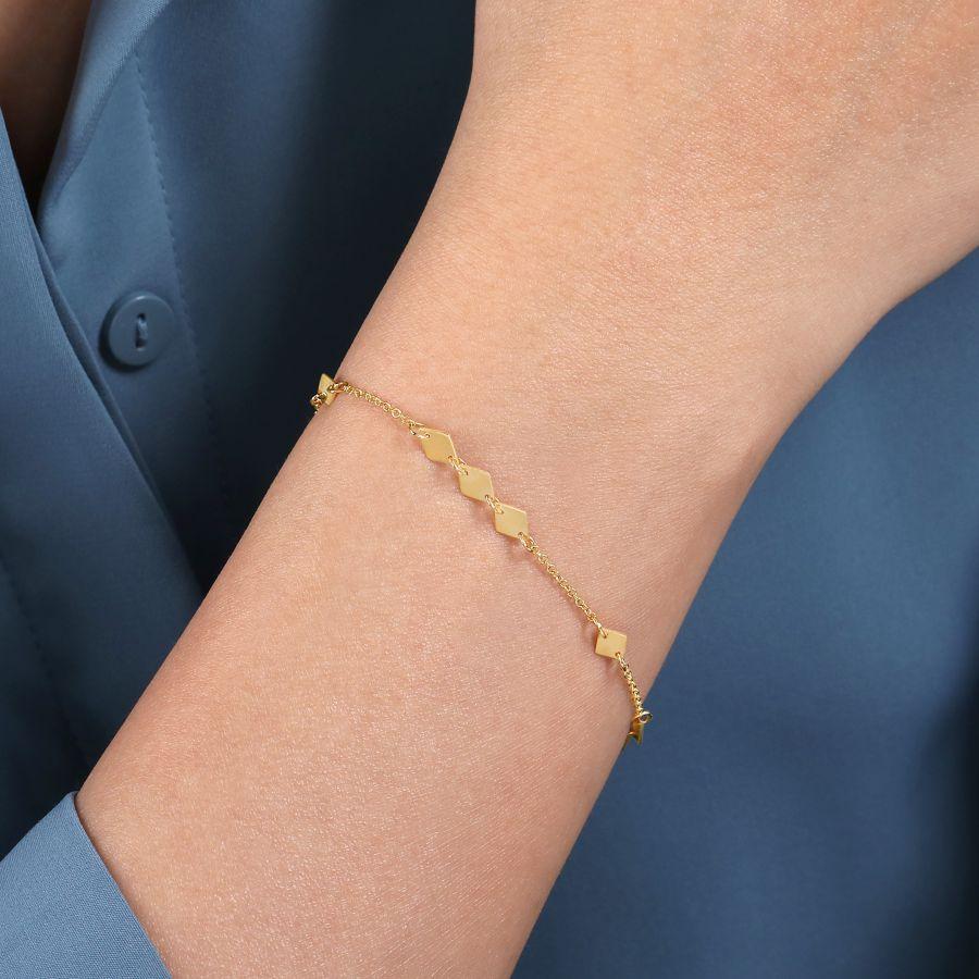 14K Yellow Gold Chain Bracelet with Flat Rhombus Stations - Image 3