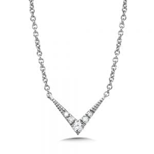 14k White Gold Pointed Arrow Diamond Necklace