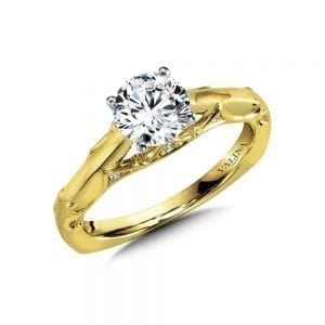 Solitaire Engagement Ring in 14k Yellow Gold