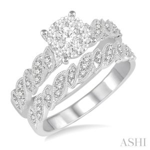 ROUND SHAPE LOVEBRIGHT DIAMOND WEDDING SET
