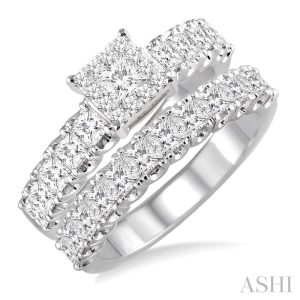 PRINCESS SHAPE LOVEBRIGHT DIAMOND WEDDING SET