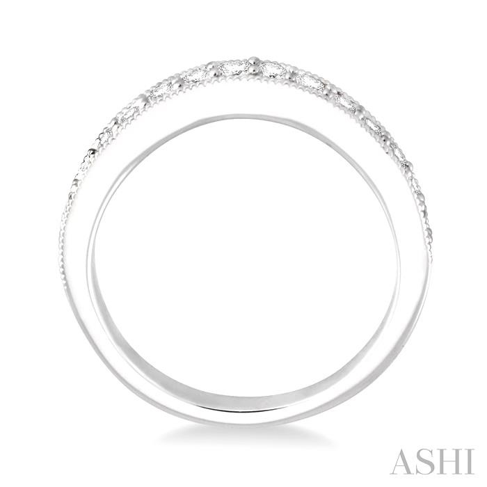 CURVED DIAMOND WEDDING BAND - Image 3