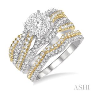 ROUND SHAPE LOVEBRIGHT DIAMOND WEDDING SET