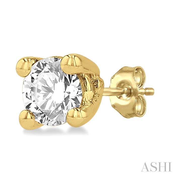 Round Shape Diamond Stud Earrings - Image 3