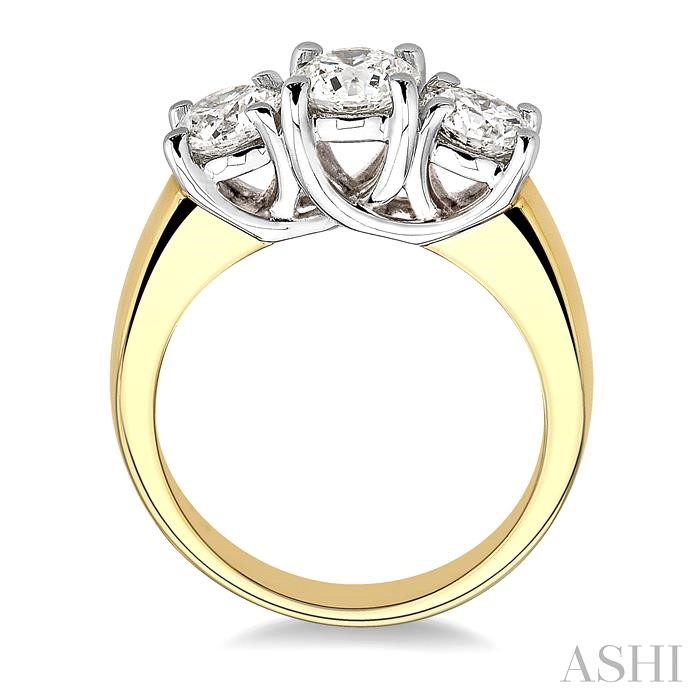 ROUND SHAPE PAST PRESENT & FUTURE DIAMOND ENGAGEMENT RING - Image 3