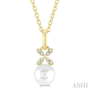 PEARL & PETITE DIAMOND FASHION PENDANT