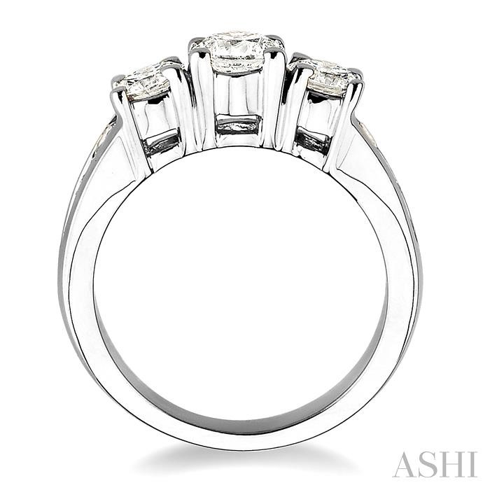 ROUND SHAPE PAST PRESENT & FUTURE DIAMOND ENGAGEMENT RING - Image 3