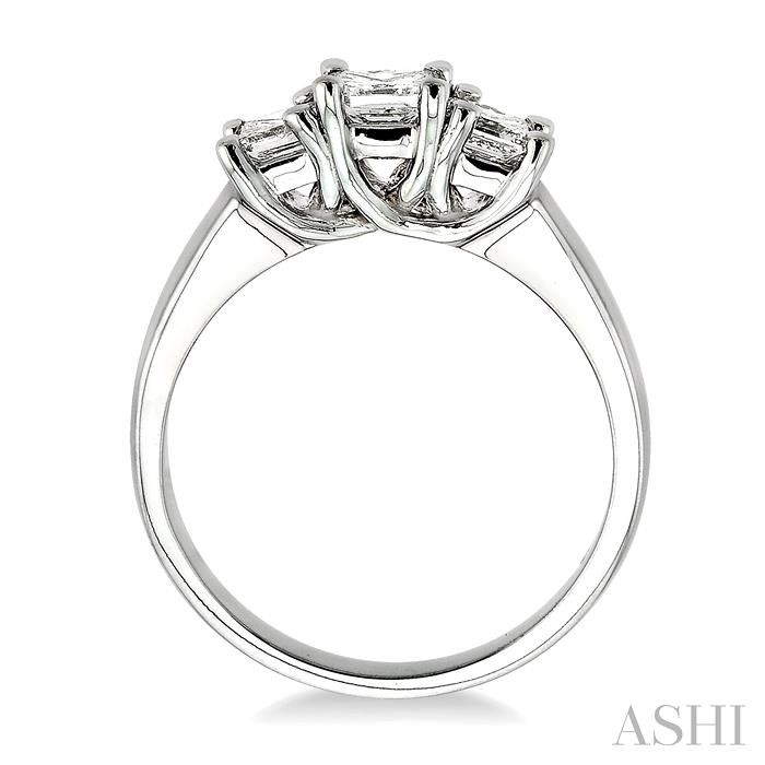 PAST PRESENT & FUTURE DIAMOND RING - Image 3