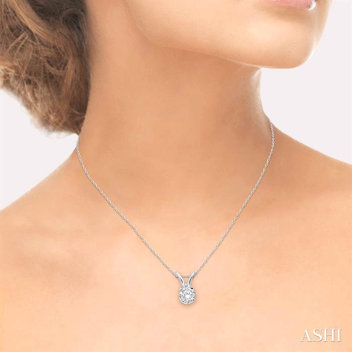 Round Shape Diamond Solitaire Pendant - Image 4