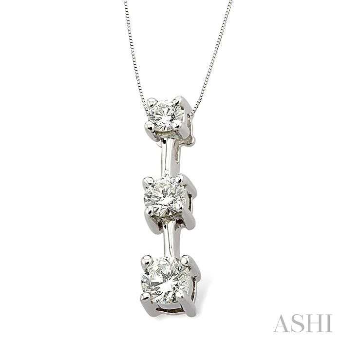 Round Shape Past Present & Future Diamond Pendant - Image 2