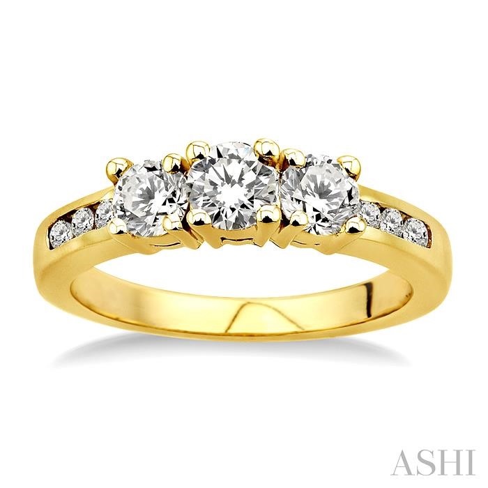 ROUND SHAPE PAST PRESENT & FUTURE DIAMOND ENGAGEMENT RING - Image 2