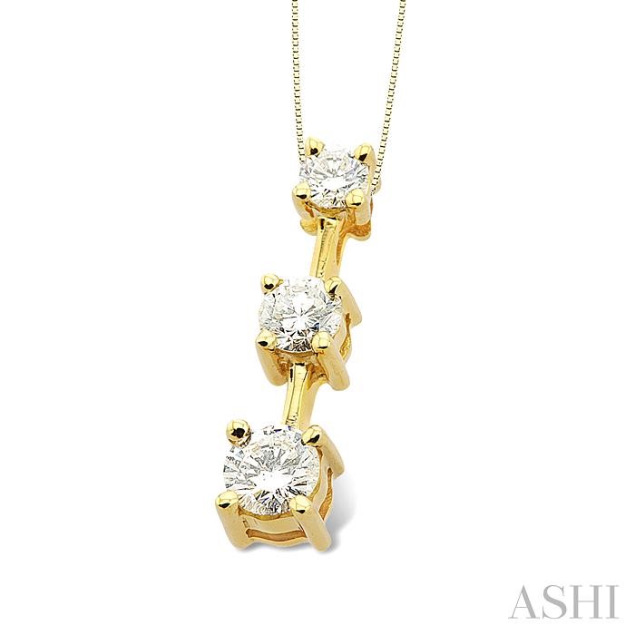 Round Shape Past Present & Future Diamond Pendant - Image 2