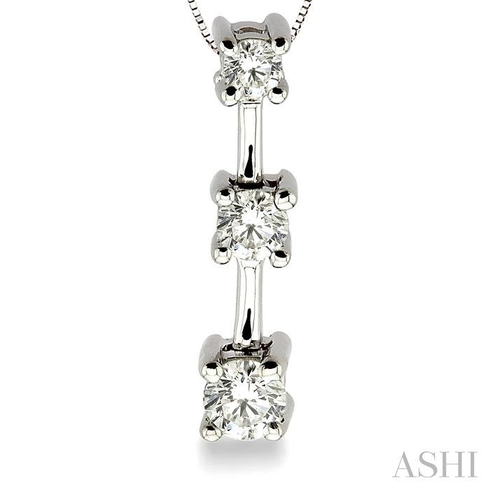 Round Shape Past Present & Future Diamond Pendant - Image 3