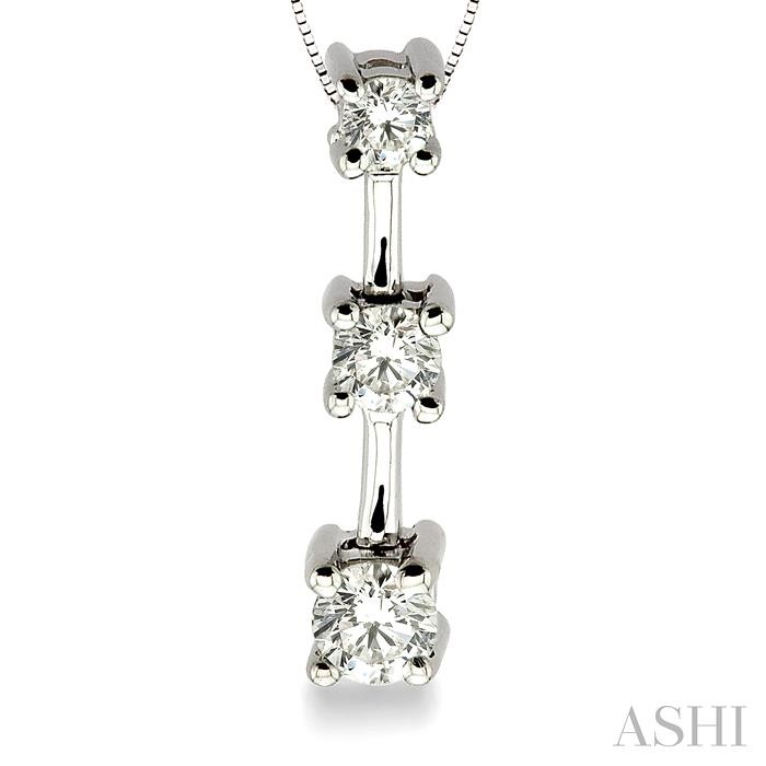 Round Shape Past Present & Future Diamond Pendant - Image 3