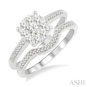 ROUND SHAPE LOVEBRIGHT DIAMOND WEDDING SET