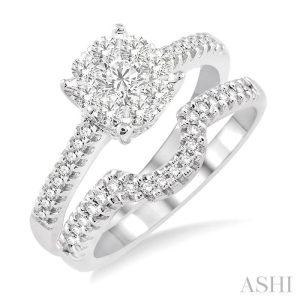 ROUND SHAPE LOVEBRIGHT DIAMOND WEDDING SET