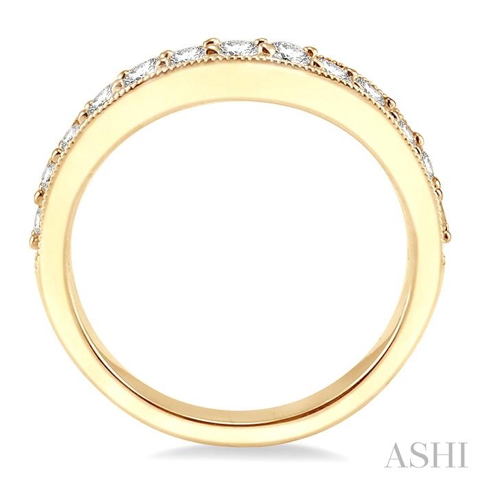 DIAMOND CURVED WEDDING BAND - Image 3