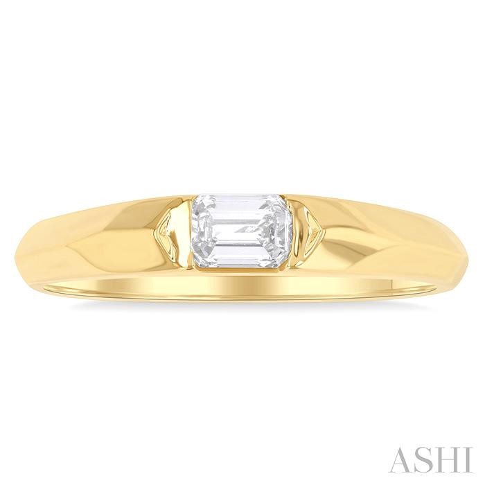 Emerald Shape East-West Diamond Ring - Image 2