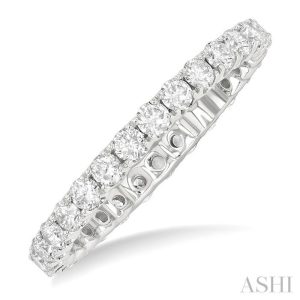 Round Shape Eternity Diamond Wedding Band
